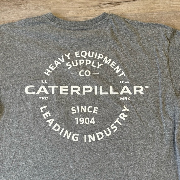CAT Heavy Equipment Supply Co. grey and white t-shirt men’s L measures 21x28 - Picture 3 of 6